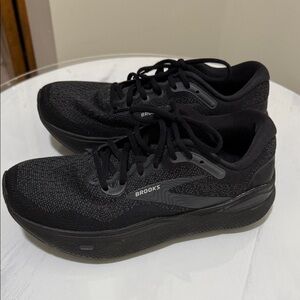 Women’s Brooks Ghost Max